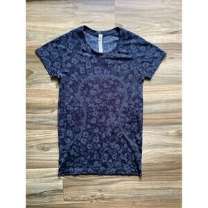 lululemon athletica Swiftly Tech Floral Navy Blue Shirt